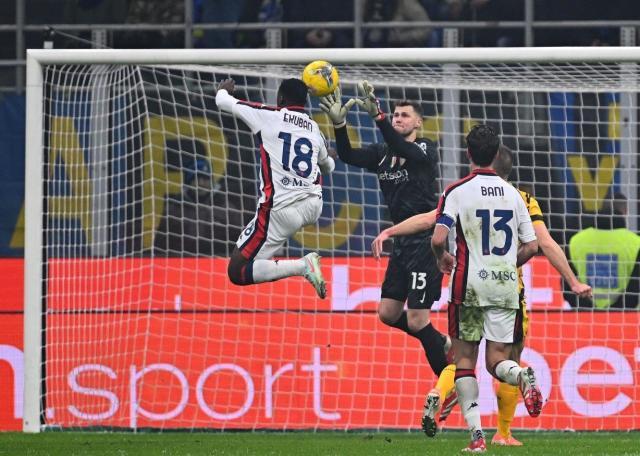 开云体育app在线下载-劳塔罗进球了，国米登顶了，但内拉们可能不太开心