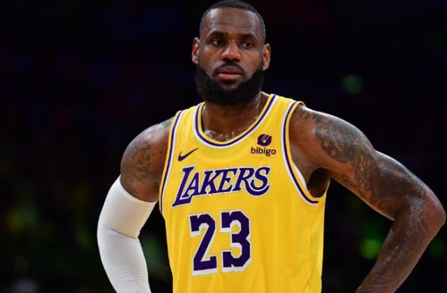 开云体育app-乏力湖人拿什么挽留詹姆斯？詹欧重聚或成生涯终章