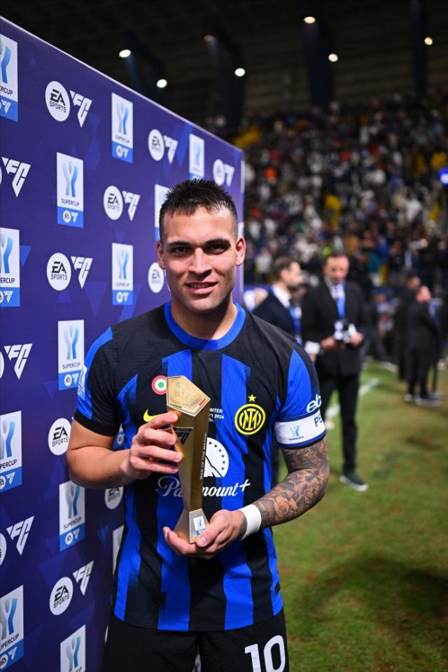 1705964715214084034.png 开云注册入口-【意超杯】劳塔罗绝杀,国米1比0十人那不勒斯三连冠