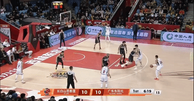 开云体育官网-21分胜吉林！奎因打爽了徐杰复活了，有2件事却让杜锋高兴不起来