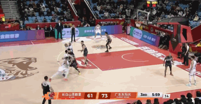 开云体育官网-21分胜吉林！奎因打爽了徐杰复活了，有2件事却让杜锋高兴不起来