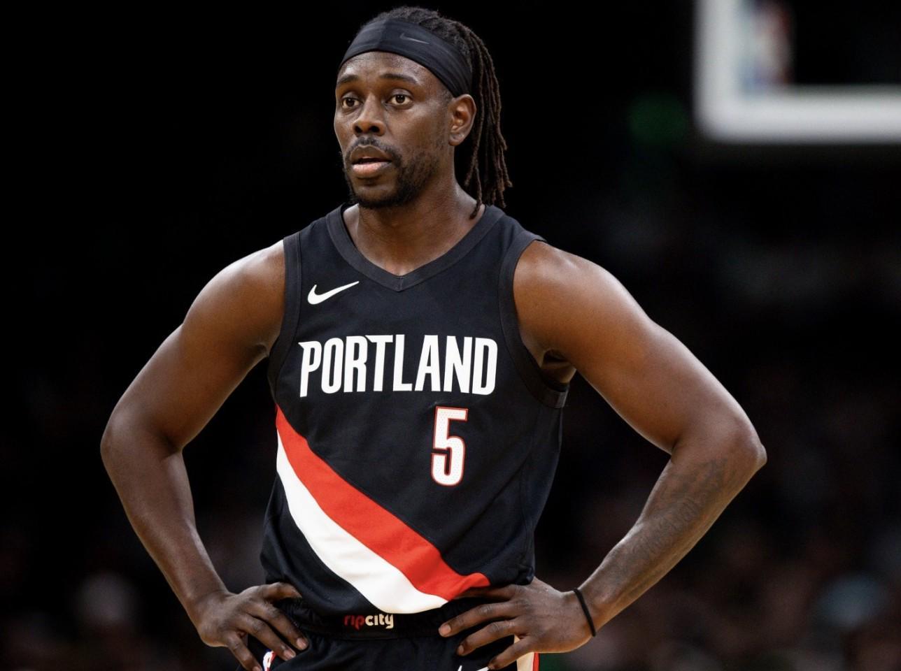 开云体育官网-为吸引字母哥？名记：尼克斯有意与开拓者交易得到老将霍勒迪