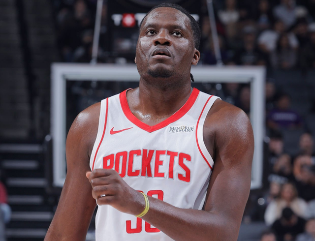 开云体育app在线下载-确定赛季报销！亚当斯接受左踝手术 火箭寻找前场引援弥补损失